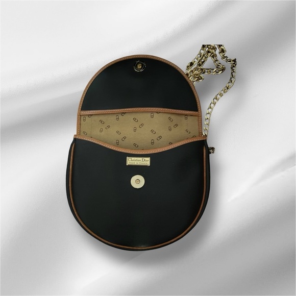 Christian Dior Vintage Shoulder Bag with COA in excellent vintage condition - Picture 5 of 13